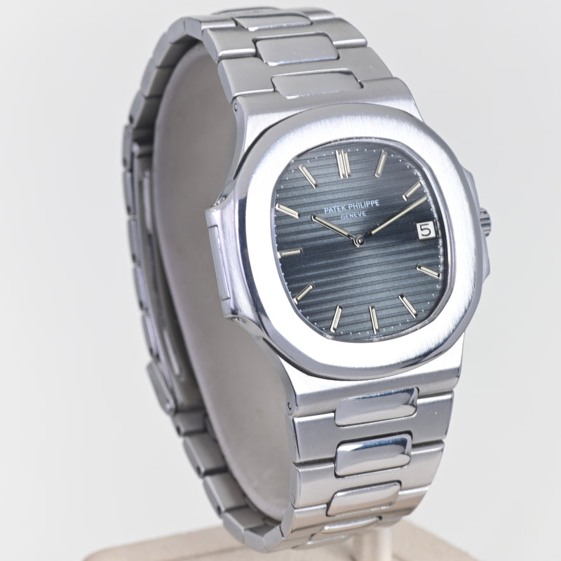 Patek Philippe Nautilus Jumbo 3700/1A