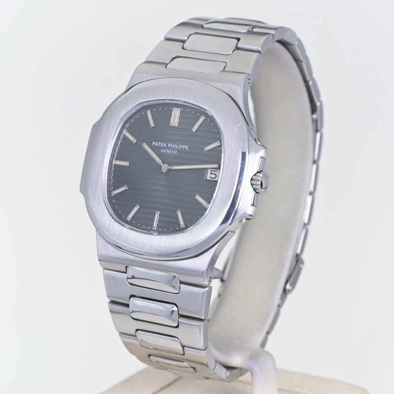 Patek Philippe Nautilus Jumbo 3700/1A